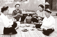 Phong-tuc-nhuom-rang-den-cua-nguoi-Viet-xua_Tin180.com_002.jpg