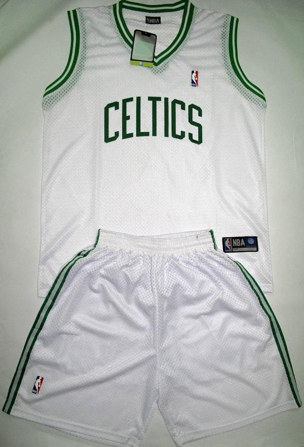 Bo_Celtics_trang_01.jpg
