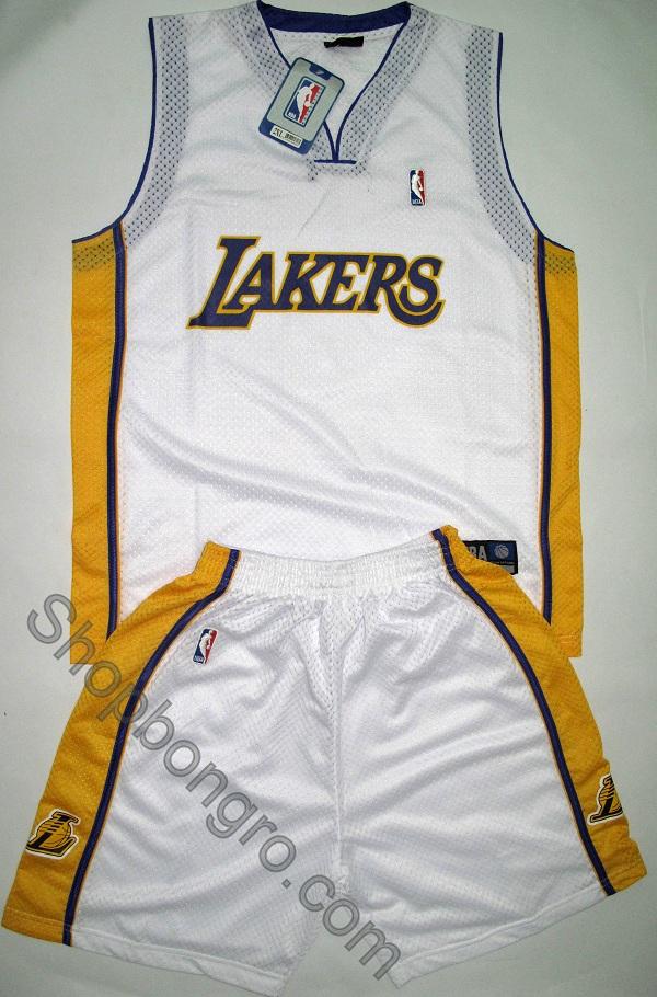 Bo_Lakers_trang_01.jpg